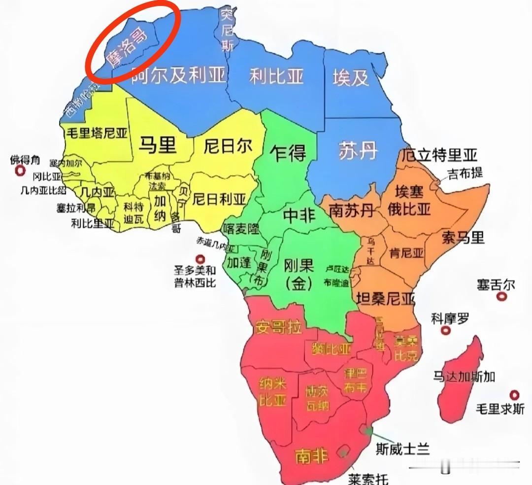 摩洛哥这个地方有点说法，感觉这里适合踢球的足球天才比一般地方要多得多。不说本土