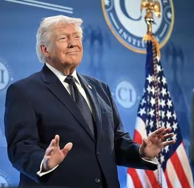 特朗普在第二个总统任期内的最大贡献，就是撕裂了美国与欧洲的北约国家关系，把美国拖