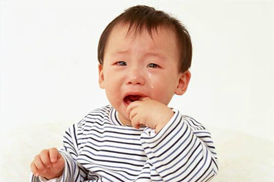 宝宝大哭不止, 妈妈怎么哄都没用, 很可能是因为这些原因