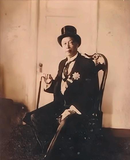 “中国人不准坐头等舱！”1898年，华侨首富张弼士想买头等舱船票，不料竟遭德国船