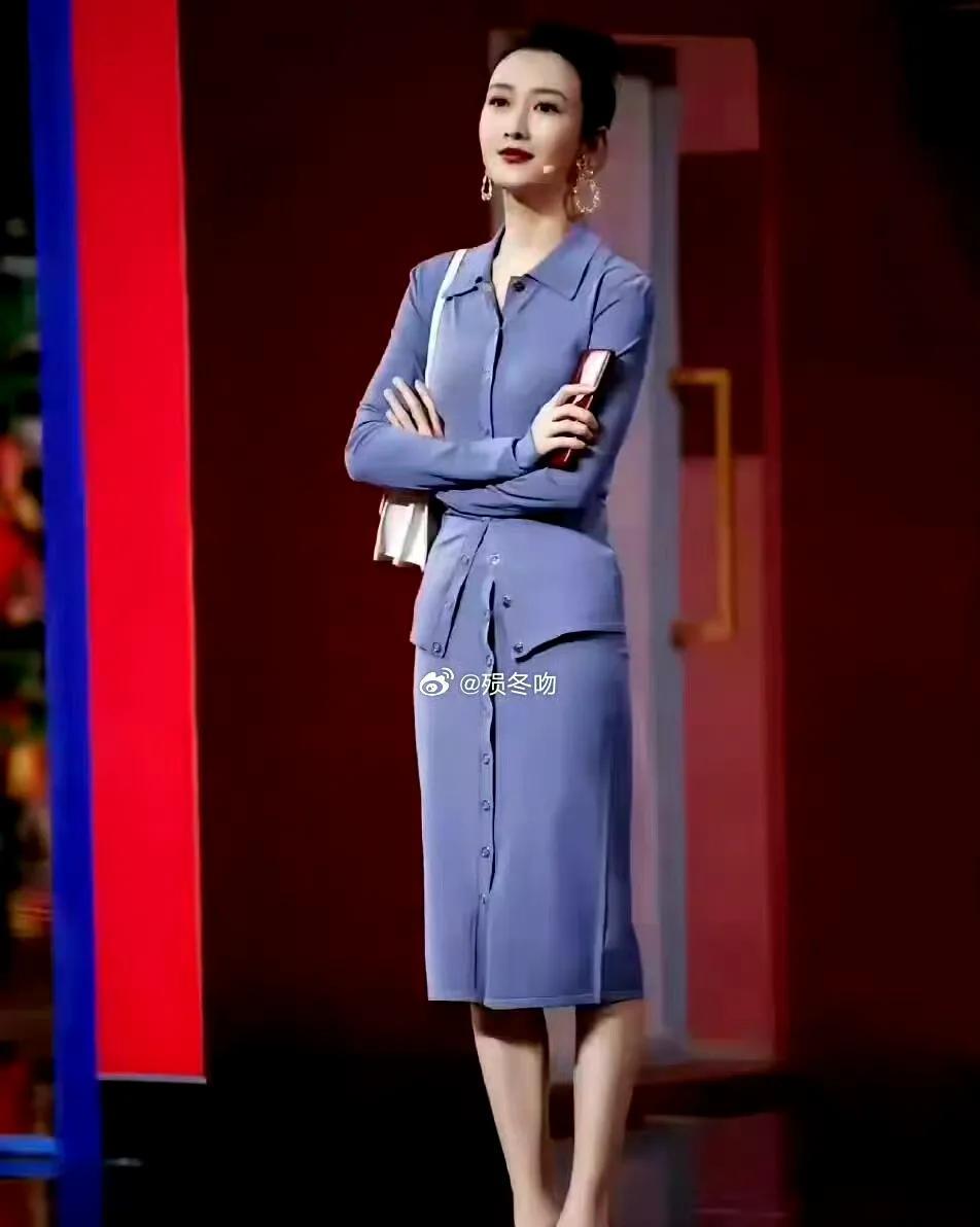 换个人穿，就是灾难呀！确定王鸥是产后复出，身上一点赘肉都没有