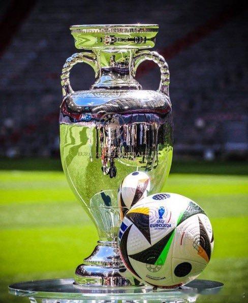 欧足联正式确认2028年欧洲杯完整赛程！·开幕战2028年6月9日卡迪夫国
