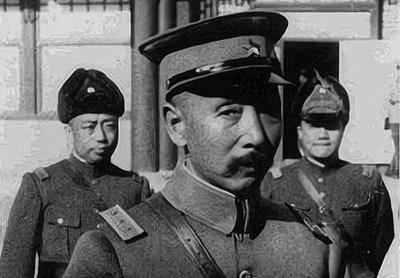 1925年12月23日，郭松龄率部在巨流河与奉军展开决战，面对奉军猛烈的炮火，他