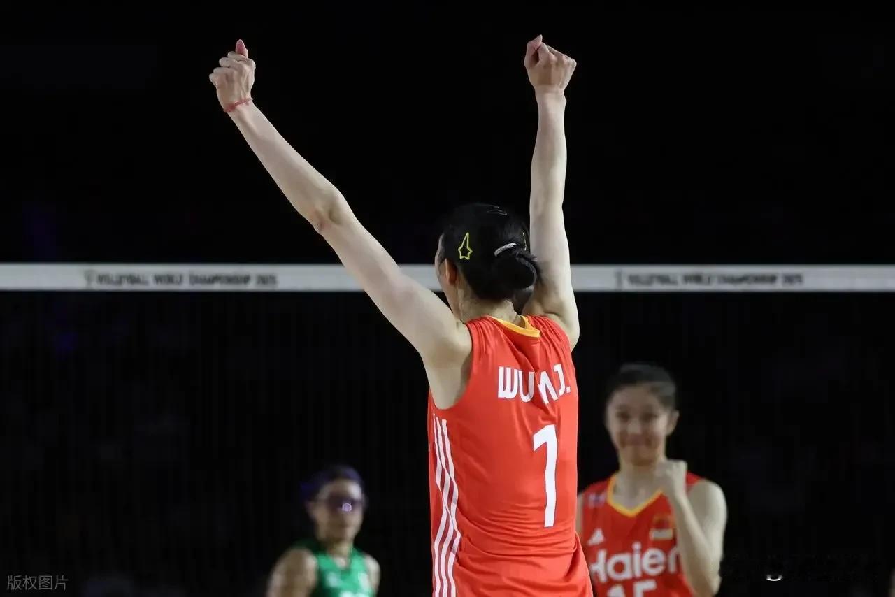 中国女排123号球衣之密码：1号，从来都不是普通的号码。球迷们都知道，如今的中