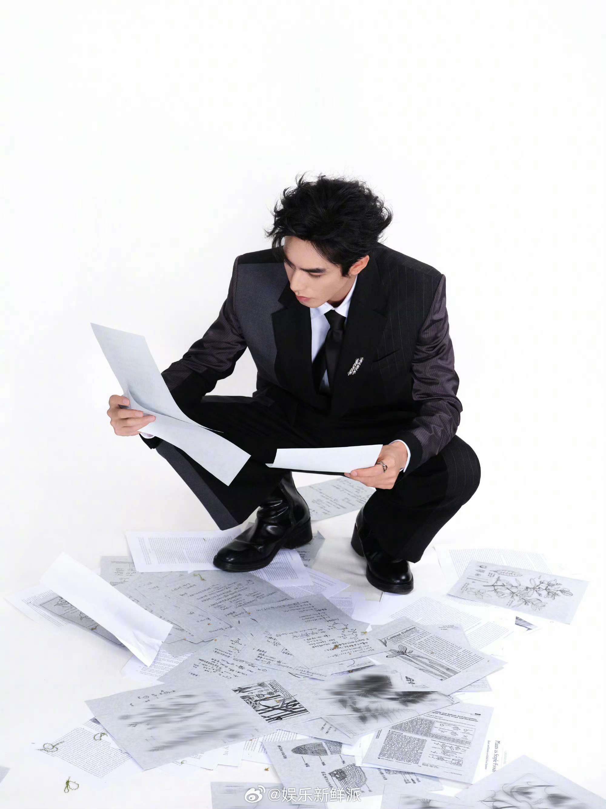 派酱安利宋威龙回应被叫全球少女的梦哈哈哈哈宋威龙自己接梗“全球少女的梦”这个