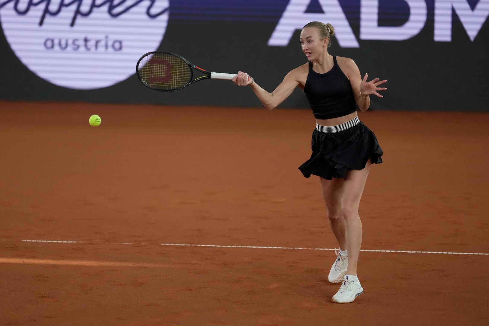 波塔波娃淘汰张帅！WTA500林茨站首轮，前赛会冠军波塔波娃以6-46-4淘汰