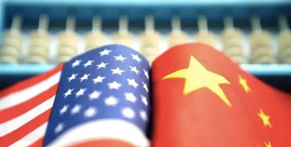 三十年前美国为什么没对龙国出手，而是眼睁睁看着它成长为能跟自己抗衡的大国？这问题
