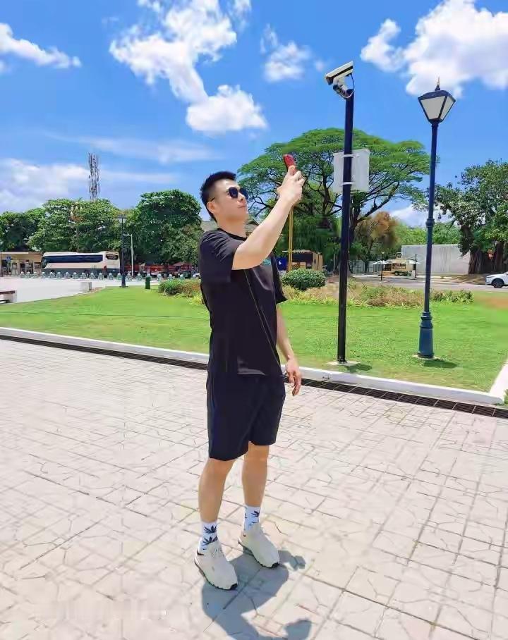 徐根宝爱将时隔3年再度现身！但不是在崇明基地！他就是前东亚主力门将顾超！也是崇明