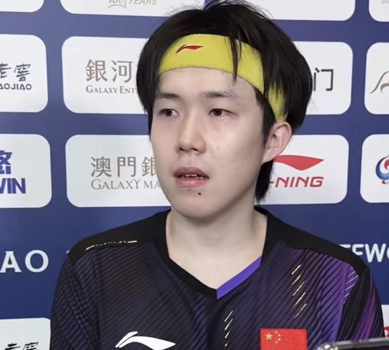 到了澳门世界杯最后一天我发现了一个问题那就是王楚钦跟来之前对比，真的瘦了很多