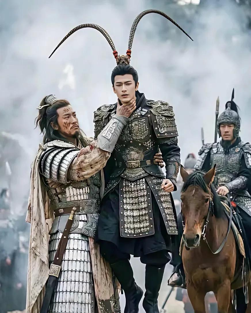 张凌赫冤吗？何润东演项羽前几个月。拼命在健身，在增肥。张凌赫进《逐玉》剧组，导演