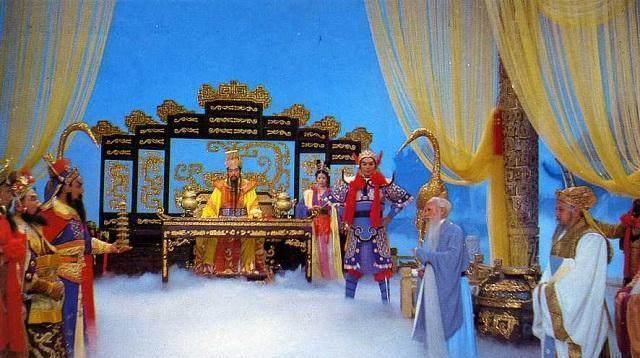 孙悟空最狂一句话：“皇帝轮流做，明年到我家”，原著真相远比你想的更硬气！一提到