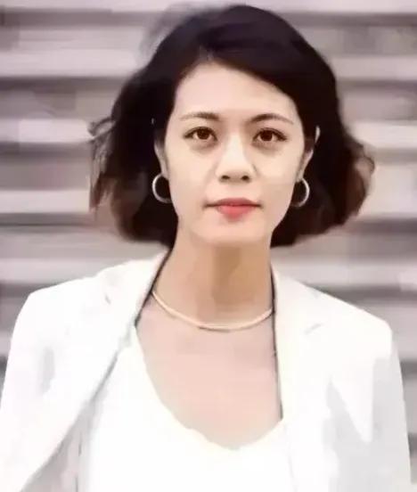 复旦大学教授陈果说："女人要记住，一个男人就算是再喜欢你再爱你，你一旦碰了其