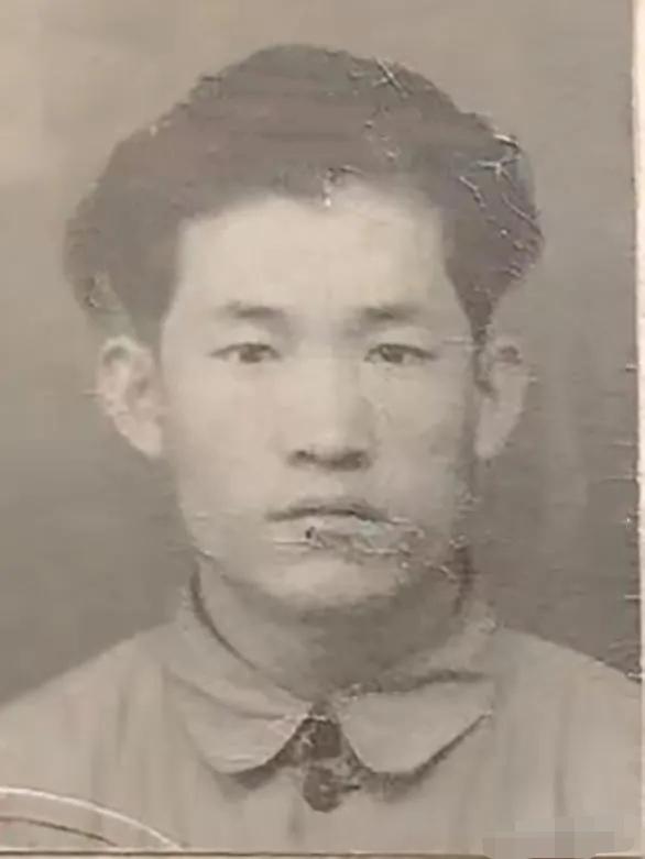 1983年，中央特派组专程到通榆县找一个人，这个人是特级战斗英雄赵树满，找来找去