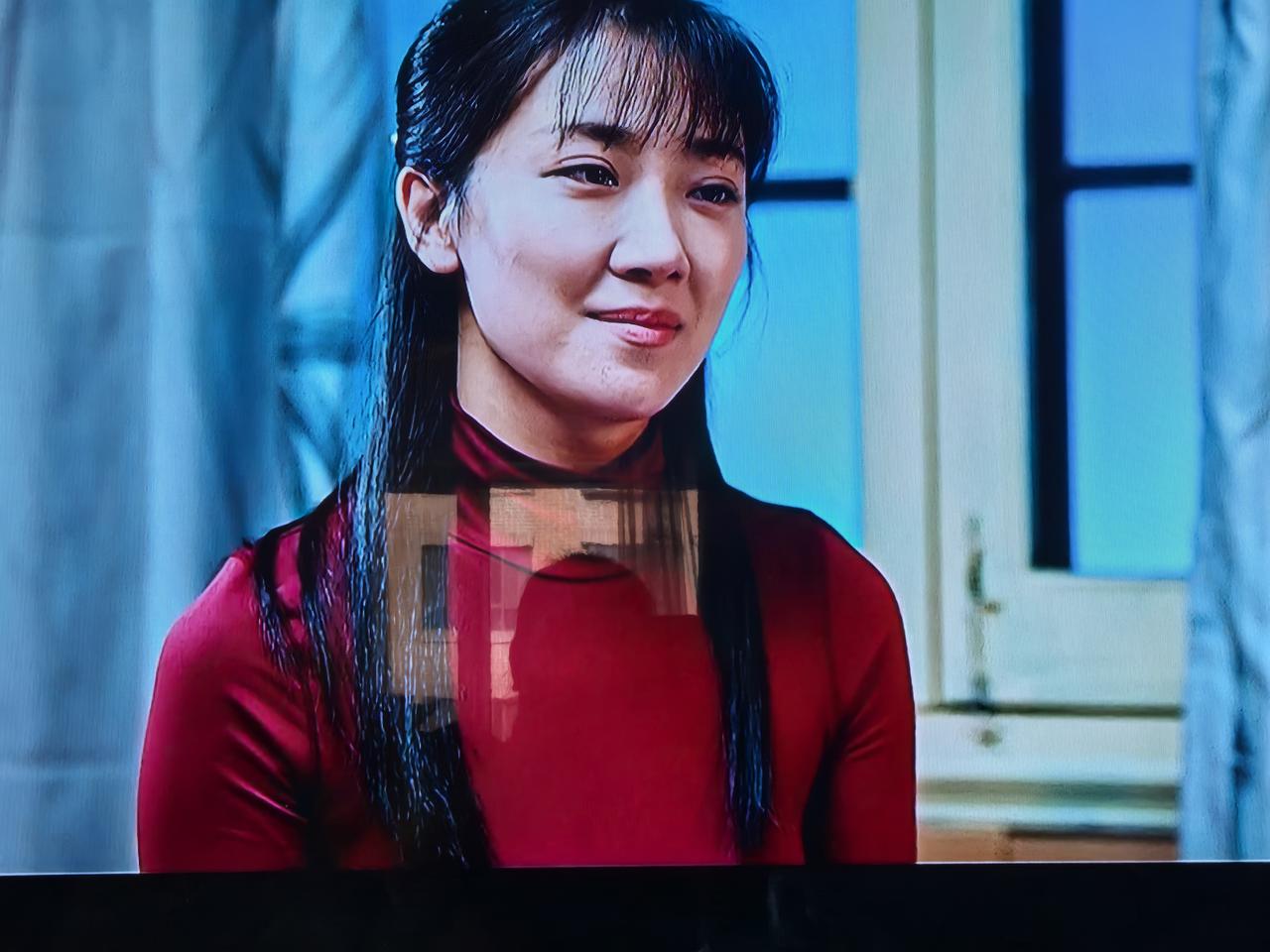 《依依向北风》随着剧情的发展已接进尾声，没想到这时冒出的两个女演员让人尬的一身鸡