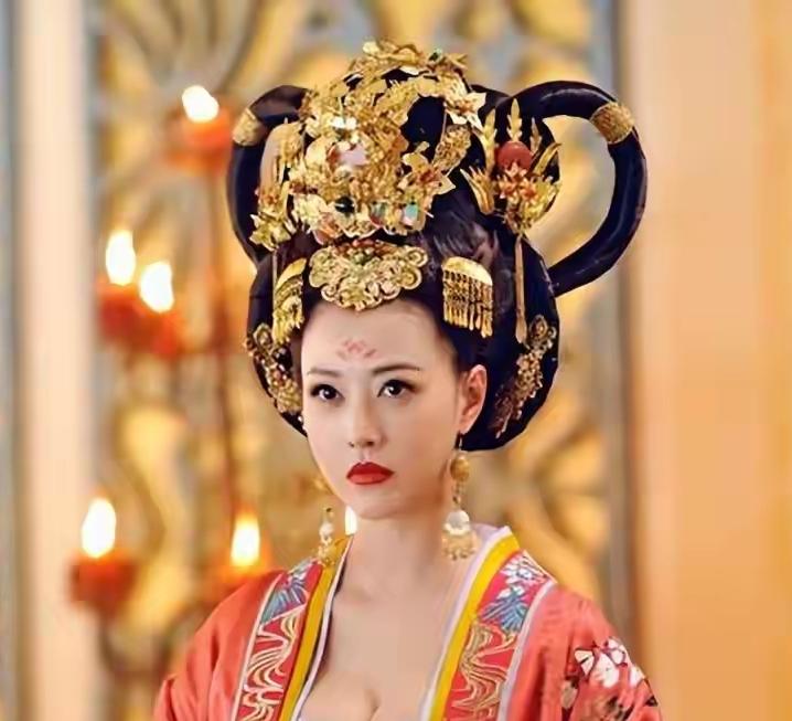 玄武门之变，李世民为啥只霸占李元吉之妻，却没霸占李建成老婆？很多人可能觉得