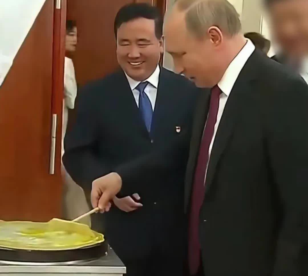普京：我在天津学“手艺”，然后回莫斯科“摆摊”，忙的不亦乐乎！不得不说，