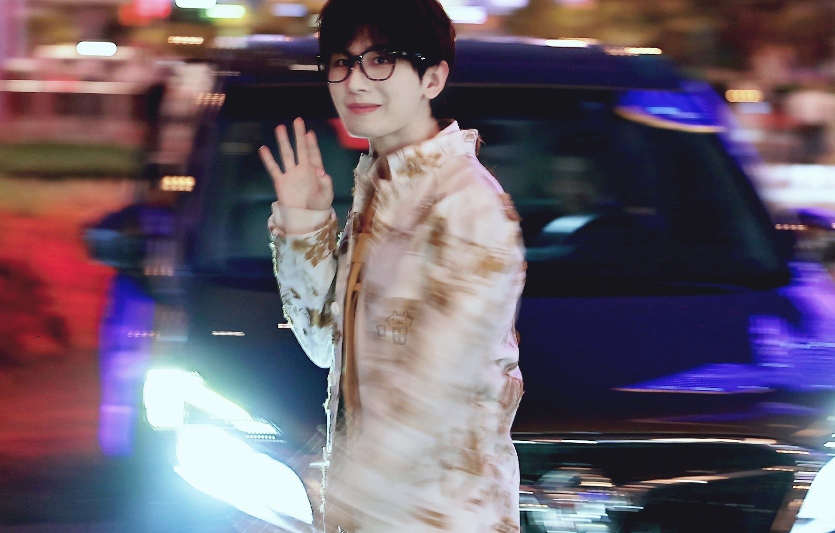 iejj们还是太低调了不会吹。4月5个品牌+1本杂志的分钟级售罄数据，这就是成毅