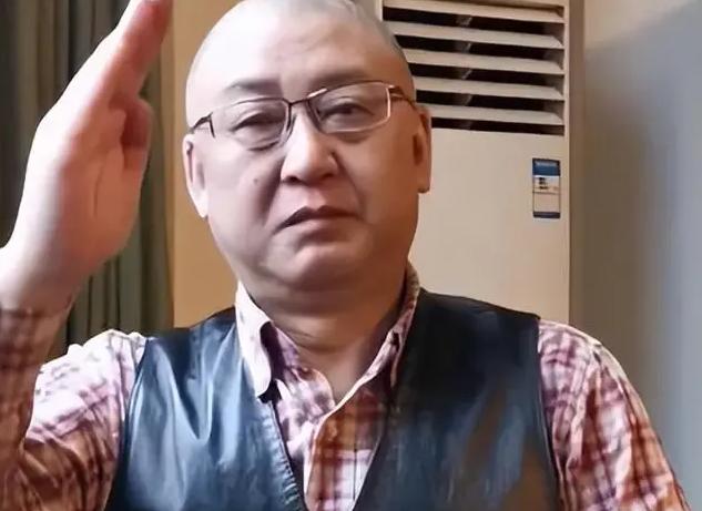 “工资太低，我怕自己经受不住诱惑！”1993年，34岁的四川某地副市长，就在即将