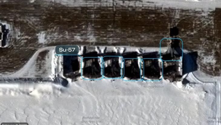 看懂了吗？俄罗斯空天军把苏35战机，苏57隐身战机，都转移到黑龙江对面的，俄军远
