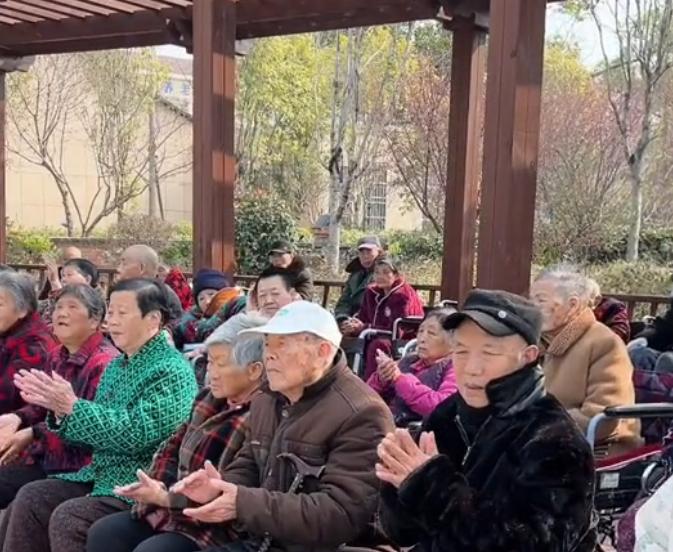 老公意外去世，我给婆婆养老十年，如今想送她去养老院，她却让我必须再做三件事！我