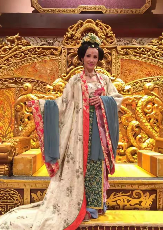 港圈暖愈老夫妻！71岁韩马利晒居家日常，香港豪宅意外露馅！[比心]TVB老戏