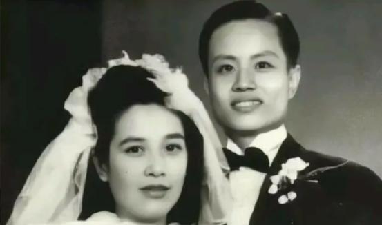 1947年，陈布雷的女儿女婿被捕，蒋介石找陈布雷谈话，询问他对此事的想法。陈布雷