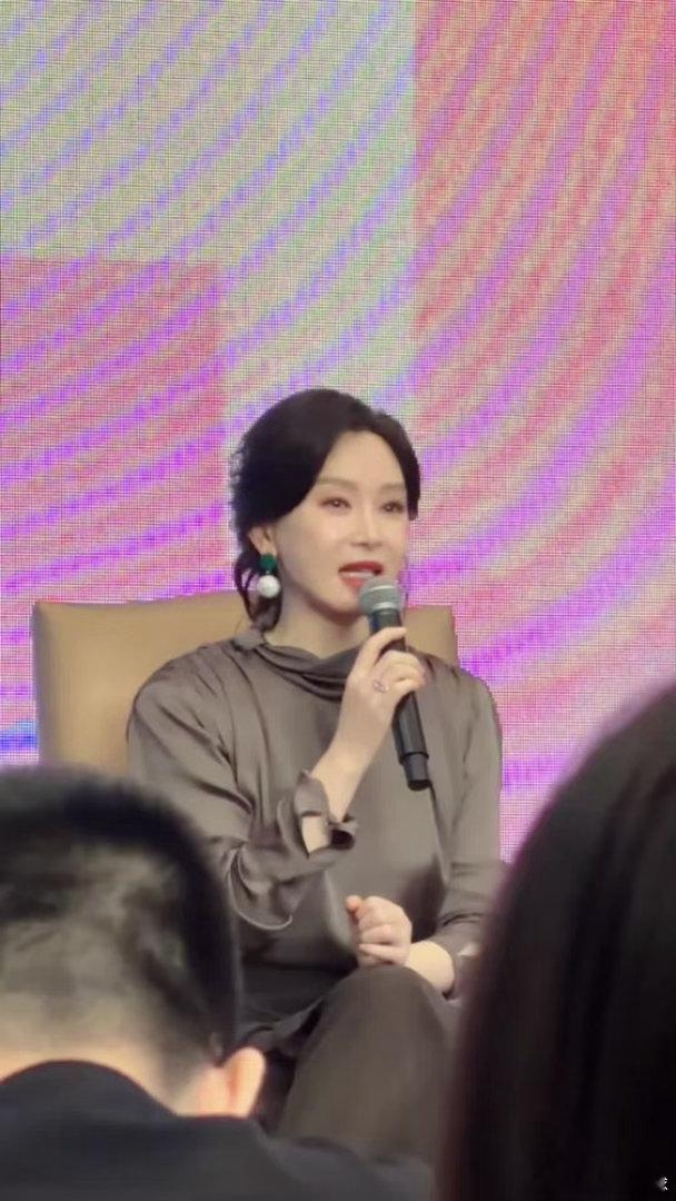 陈数长春电影节能三次站上电影节评委席位，不是偶然，是作品积累与专业审美的双重肯
