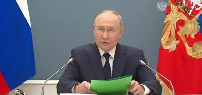 最近全网都在传“普京扛不住了，没钱打仗要停战”，可千万别被带节奏，事实是俄罗斯最