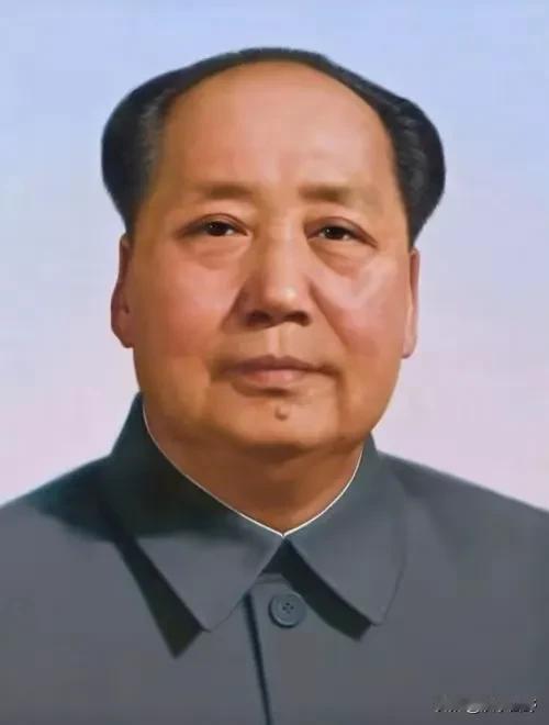 有网友说:“我个人认为，即使是千年以后，一代伟人毛泽东主席在世时留下的重要著作文