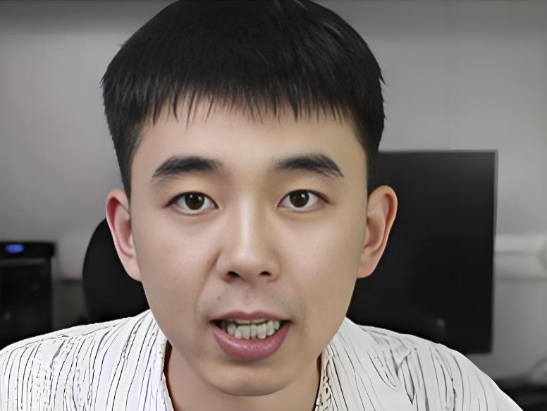最近两个博士很火。一个是北航肄业博士耿同学，一个是清华博士杨学志。耿同学博士