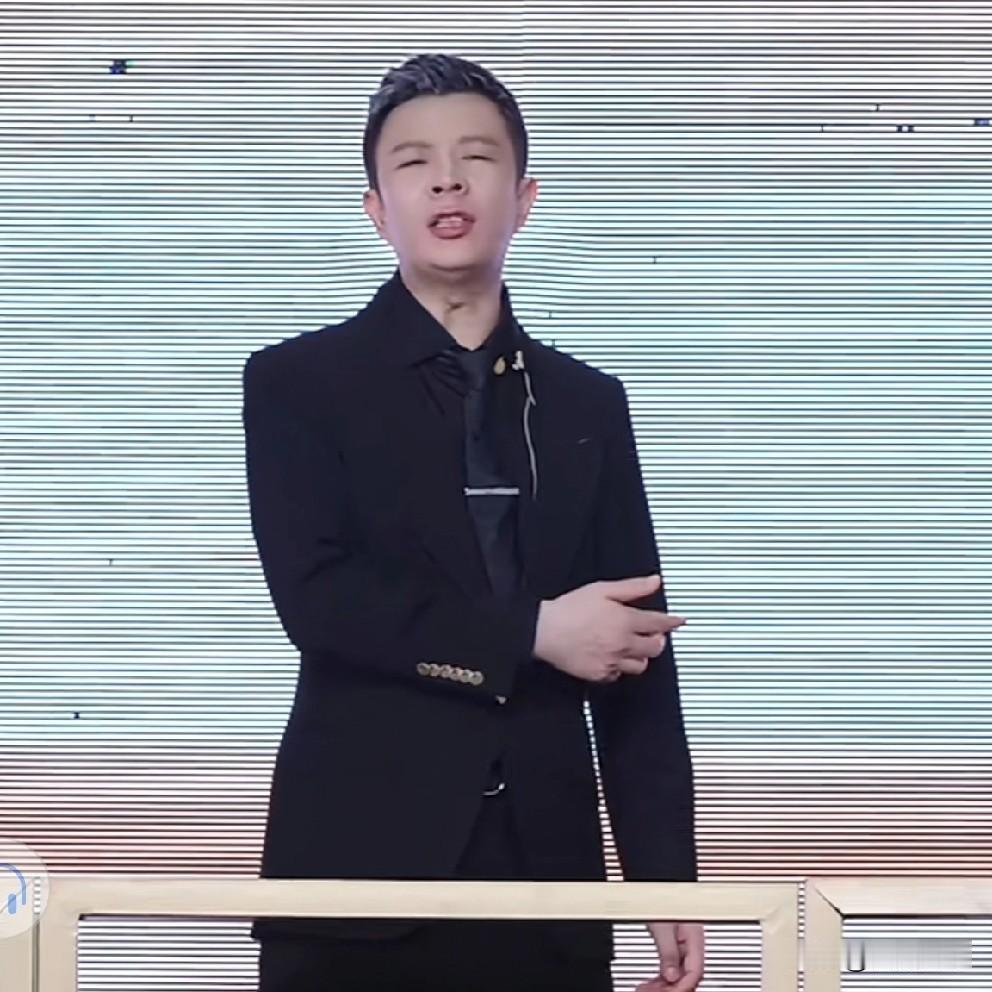 阿宇说辛巴在拿陈先生当标杆，招揽更多主播加入辛选，这次陈先生想不起飞都难！