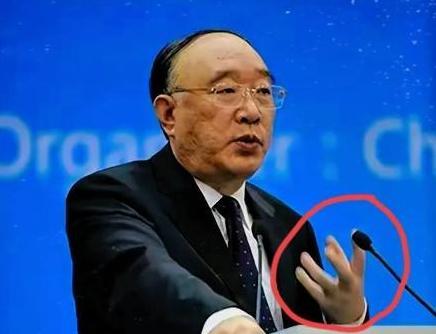 关税战打到头破血流，最坏的结果也就是7万多家美企全部撤走，每年损失6000亿美元