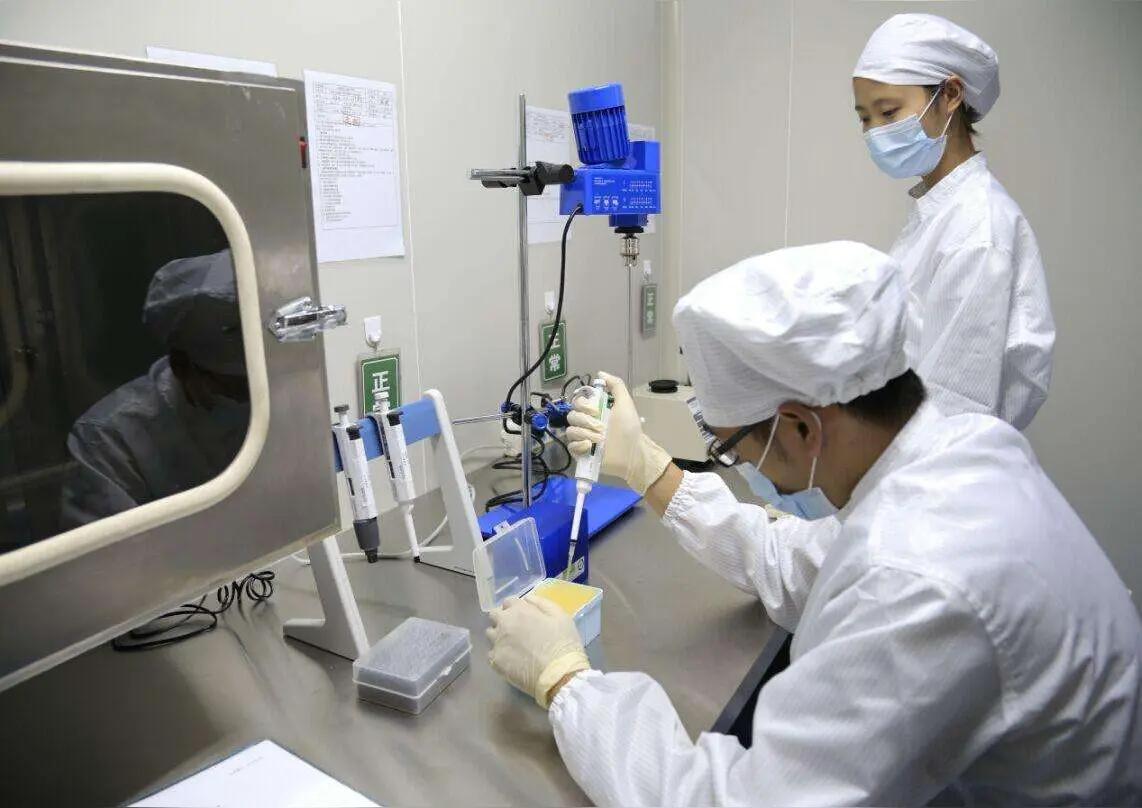 哪些高校没有什么名气但实际上在某个领域却非常顶尖？首先出场的是祖传的四大“民