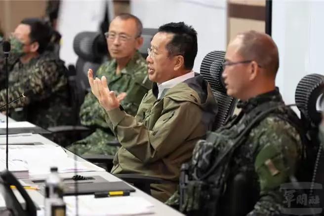 台当局“国防部长”顾立雄正式承认：美国不会“出兵协防”台湾，日本也不敢军事介入台
