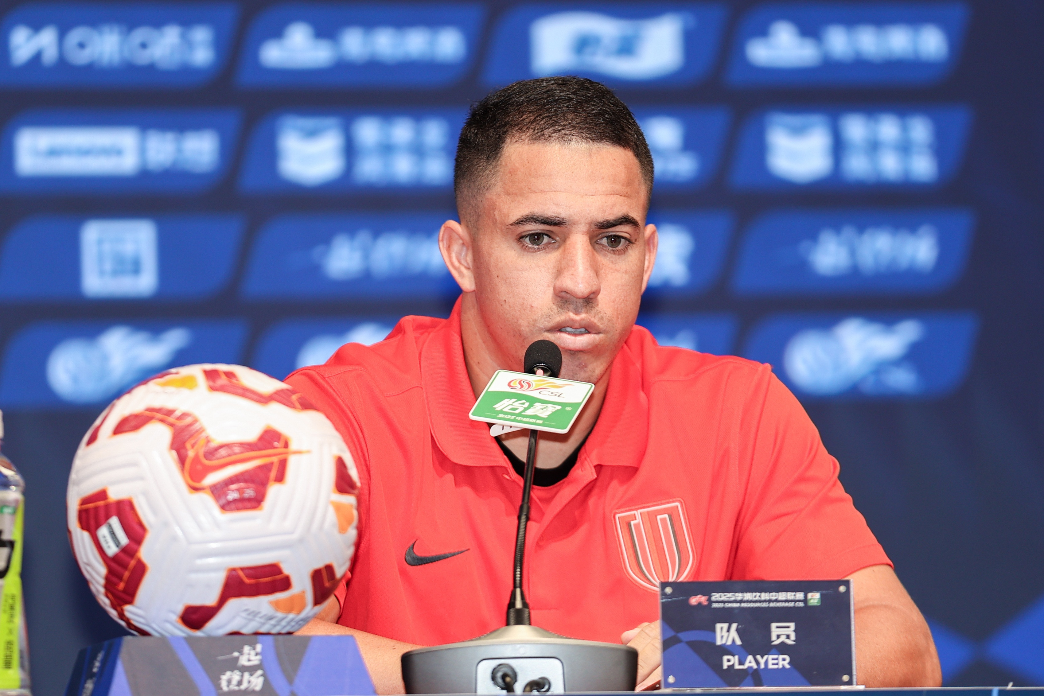 #罗慕洛完成加盟蓉城第100场中超#根据德转统计，现年30岁的罗慕洛2021年加