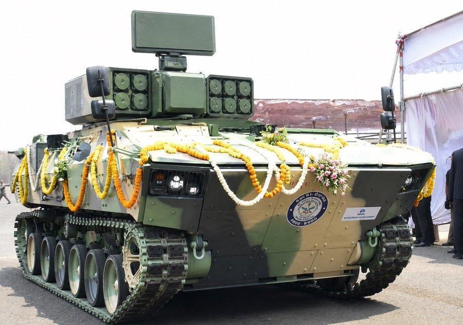 印度车辆研究与开发机构设计和开发的新型装甲平台（履带式和轮式），于2026年4月