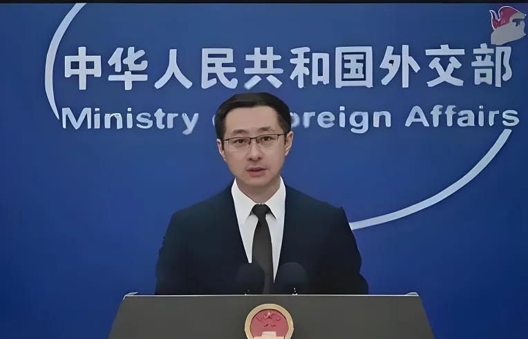 没想到，这两家银行被欧盟非法制裁了。新华社消息，7月18日外交部林剑在答记者问