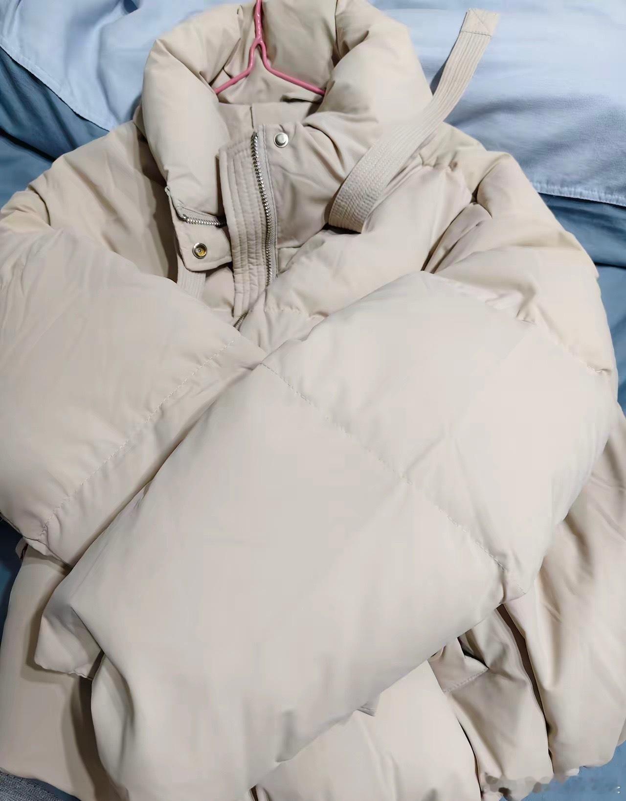 一个服装内行人偷偷告诉我的秘密！1.牛仔裤，穿四五天洗一次。牛仔裤的布料（丹宁