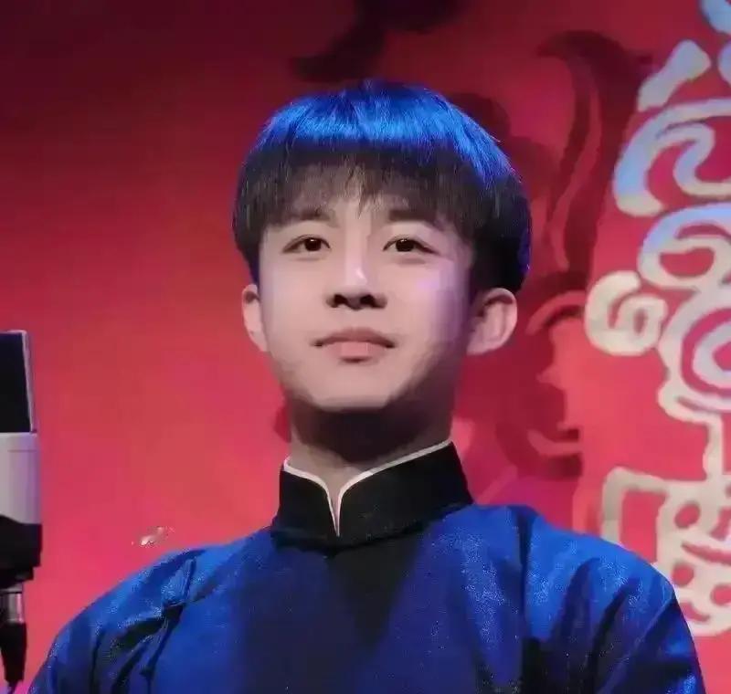 480万票房背后，十年恩怨被一张纸飞机撕碎张九龄首场商演开票10秒售罄，黄