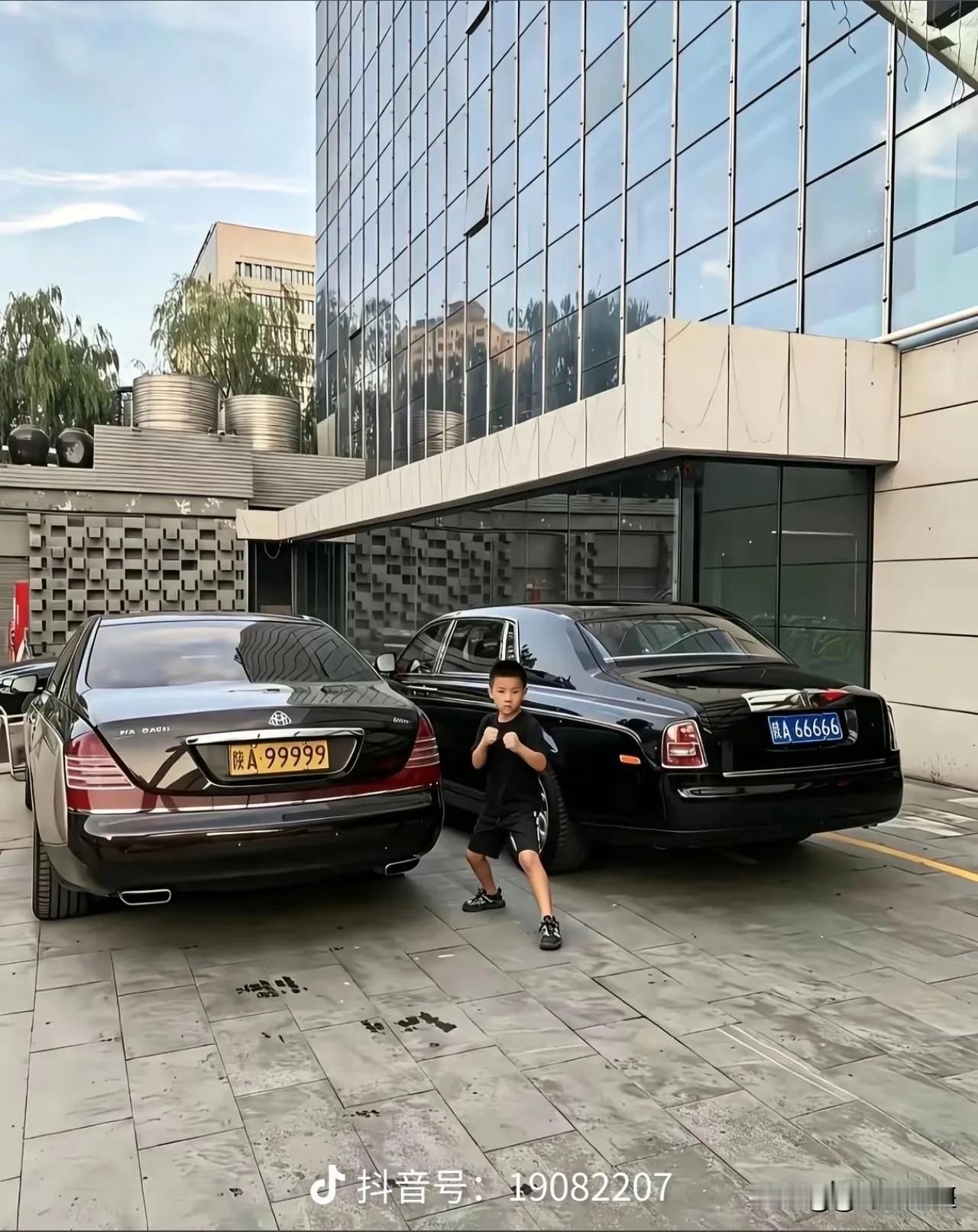 不得不说，估西安人都知道这是谁的车吧？