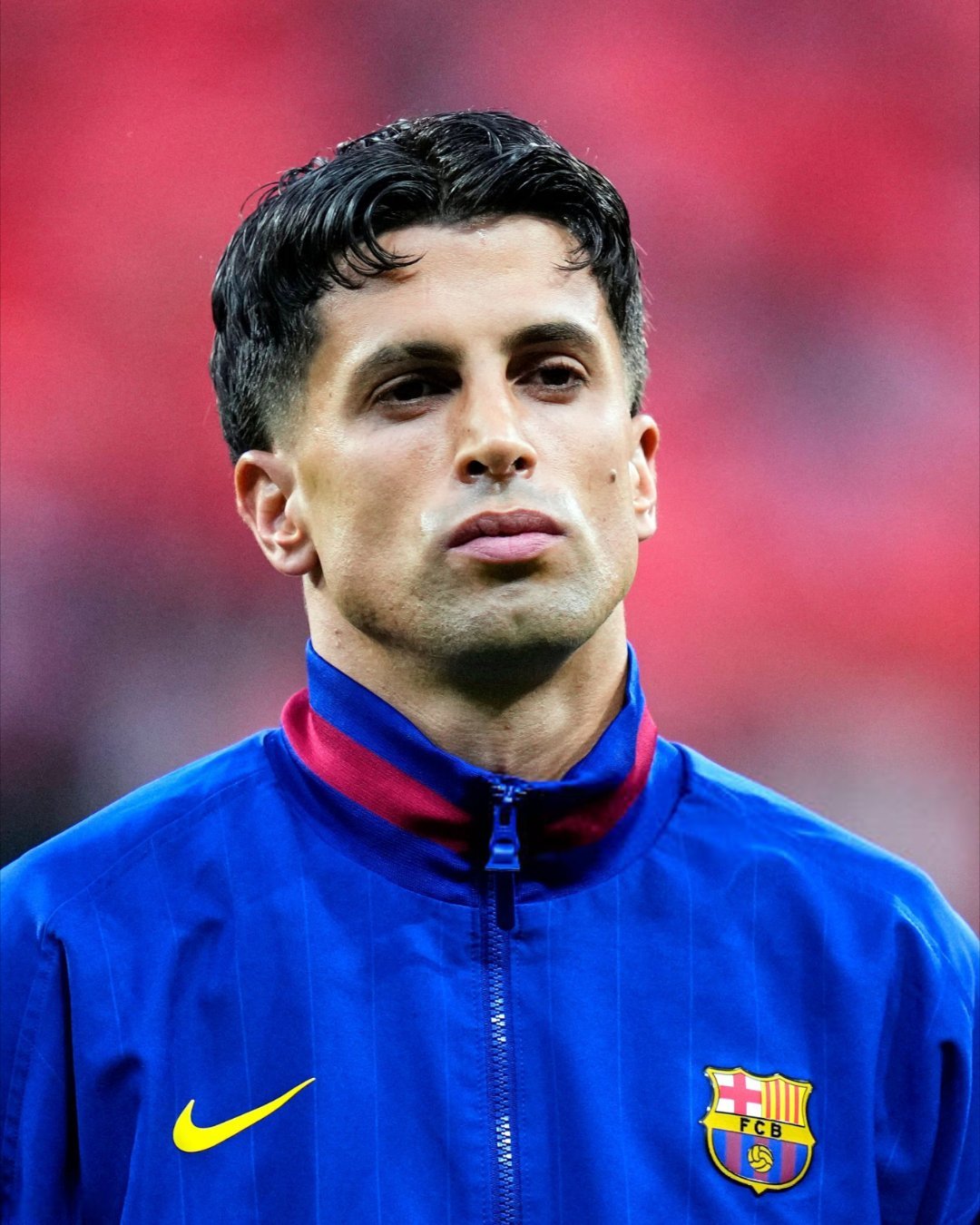 世体：坎塞洛的买断条款约为1500万欧元，但巴塞罗那希望免费获得或通过新的租借方