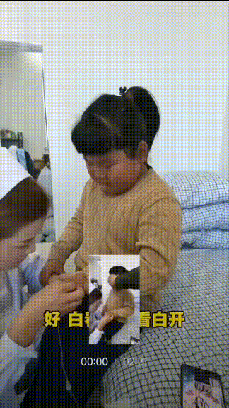 辽宁护士长的“大型翻车现场”！亲闺女生病找妈妈扎针，本以为是“王牌保障”，结果