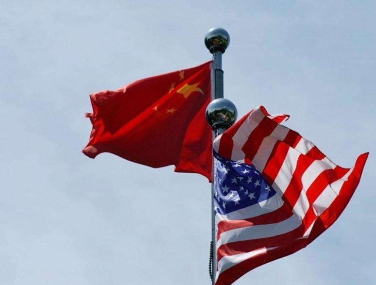 美国敢动中国吗？俄专家说了句大实话：到2030年，能打到美国本土的核弹头超过10