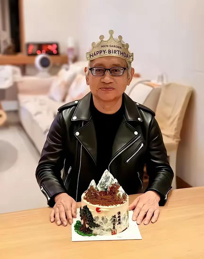 我问了在数据中心做运维的朋友，为什么刚采购的英伟达H20芯片要连夜拆下来。​他