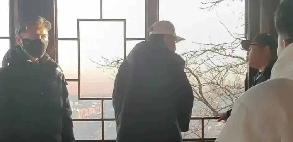 真挚情谊：李乃文与辛柏青的“不离不弃”提到真正的朋友，恐怕很少有人能做到如李