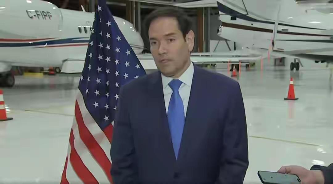 美国对俄制裁彻底崩了！牌打光认怂，三大扎心真相藏不住大瓜！美国务卿鲁比奥在