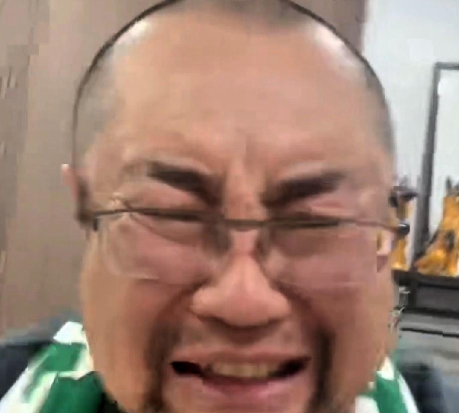 辽宁惜败北控！篮球名嘴贾队长赛后情绪失控，声泪俱下的总结，总结一句话：输的太窝囊