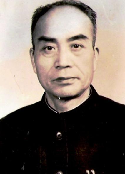 1949年，国军103师师长起义后，解放军让他阻击国民党部队，他却拒绝了：“我们