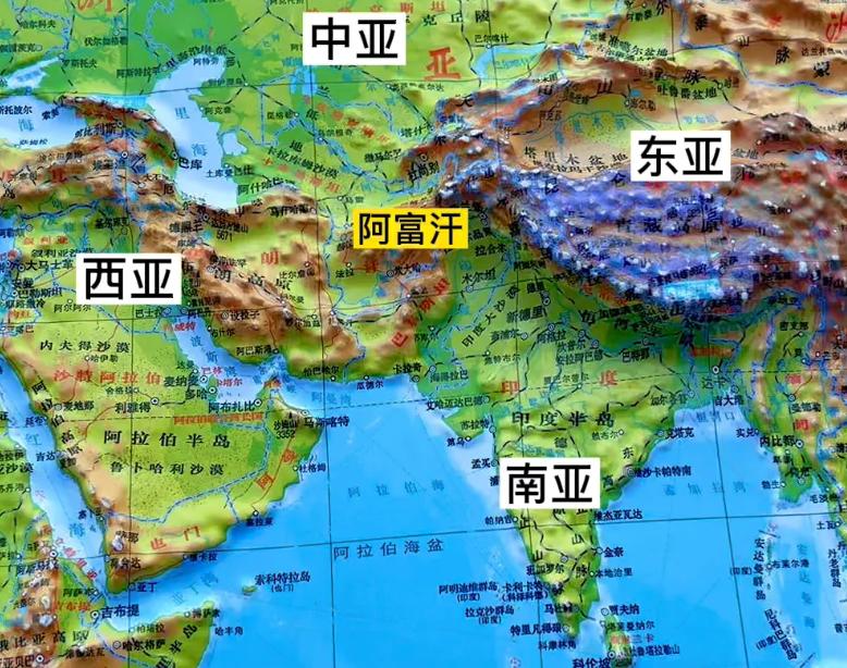 阿富汗现在外交处境略显尴尬。本来美国退出阿富汗以后，阿塔组织接管阿富汗，让整