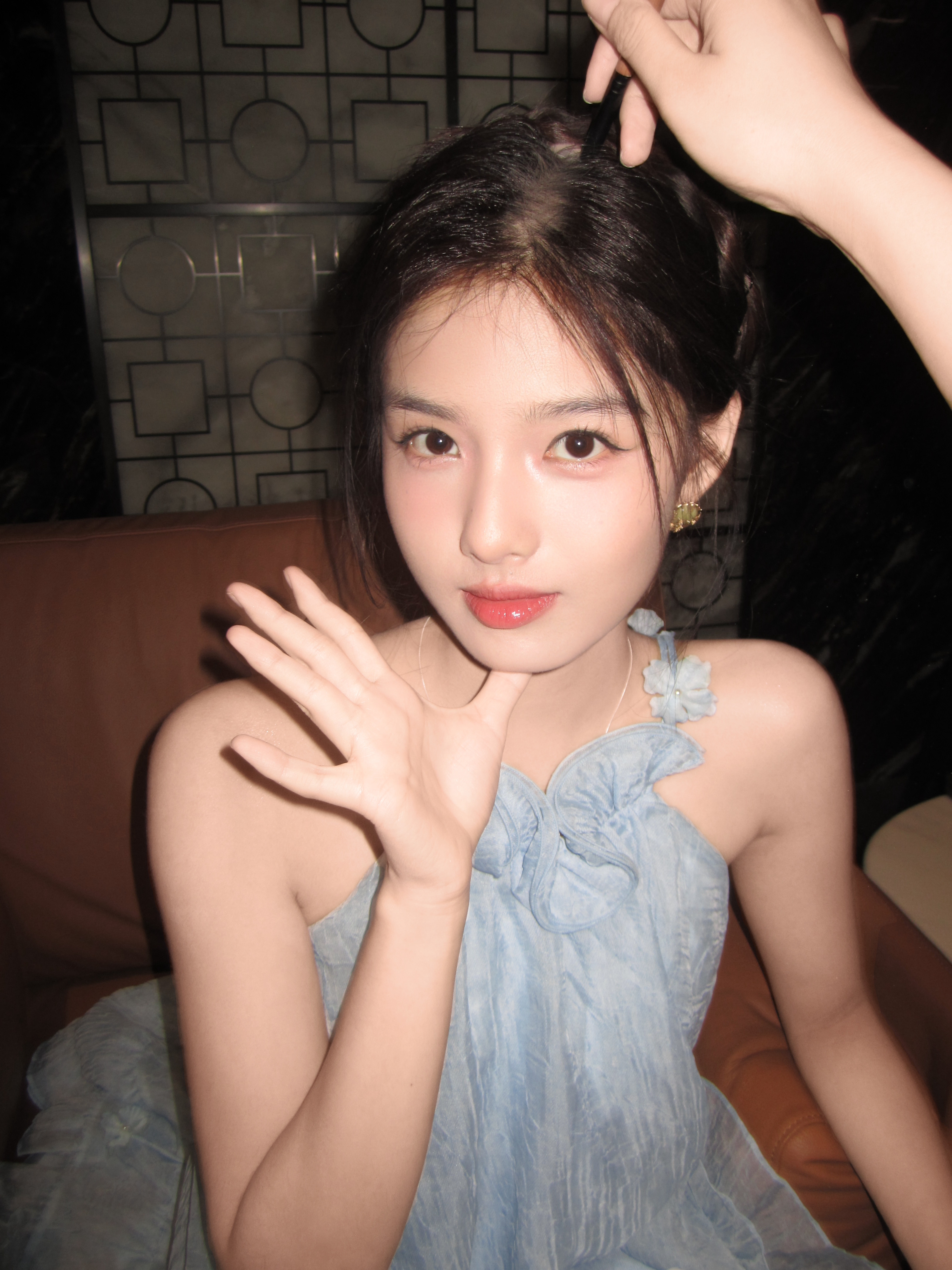 艾米呼叫呼叫📞速速集合🙌灵娥向各位道友问好🥰艾米师兄太稳健艾米蓝灵娥